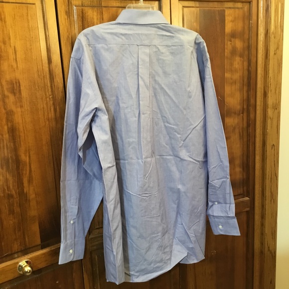 Roundtree and Yorke Gold Label dress shirt, size 16-36, non-iron easy care - Picture 3 of 3
